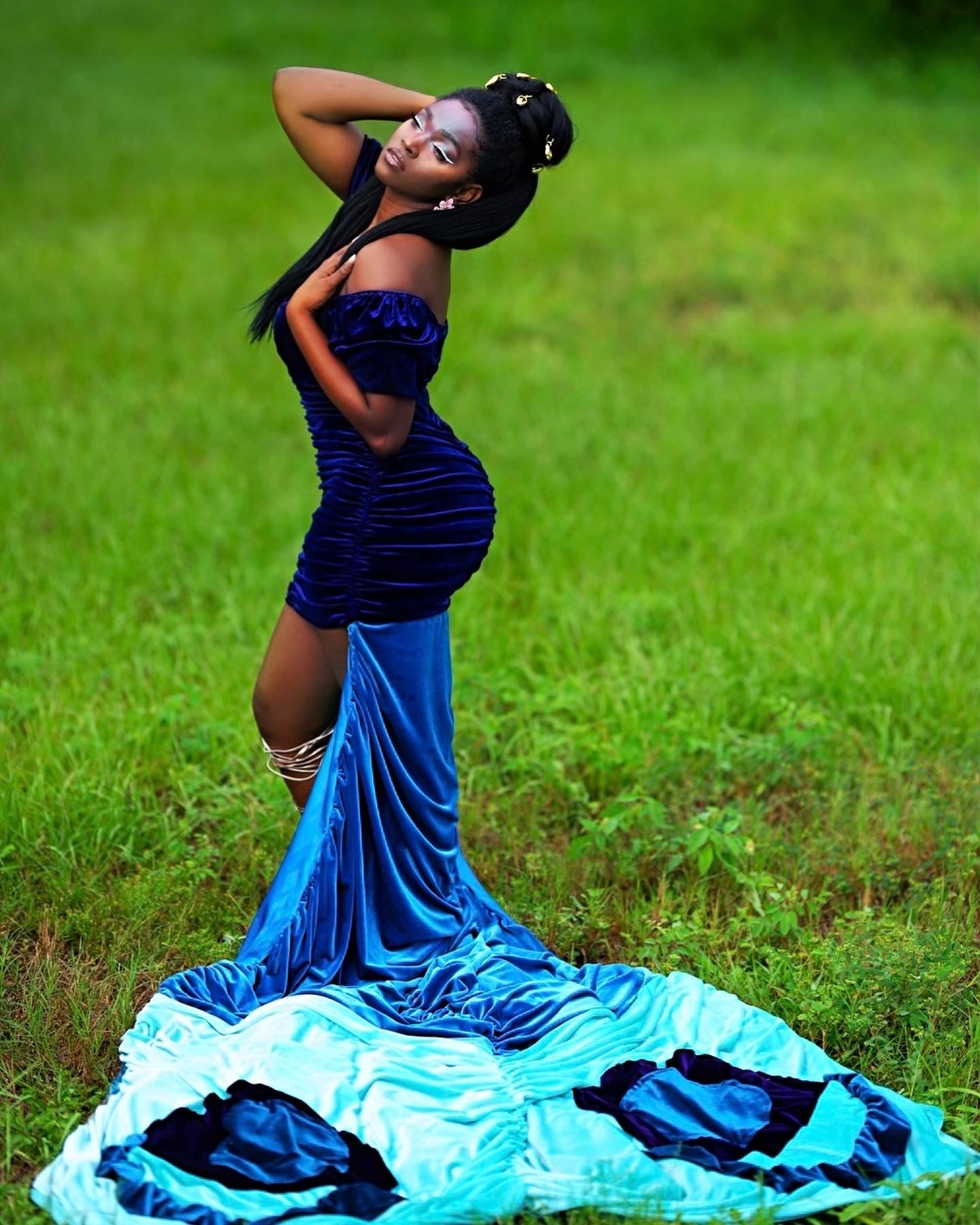 FREELANCE MODEL